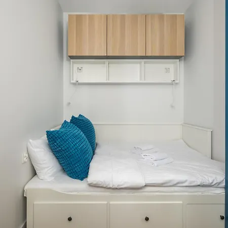 Wilanow Holzera Modern Varşova